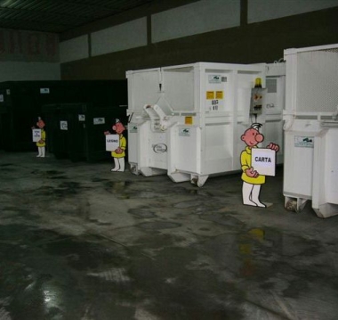 Partenza alla grande per l'Isola Ecologica di Lammari Partenza alla grande per l'Isola Ecologica di Lammari