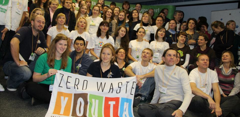 Il movimento internazionale "Giovani Rifiuti Zero": Votiamo Alessio Ciacci Personaggio Ambiente 2012!