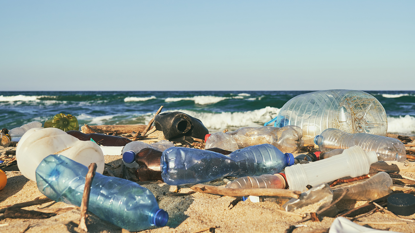L'Italia è tra i Paesi che disperdono più plastica nel Mediterraneo