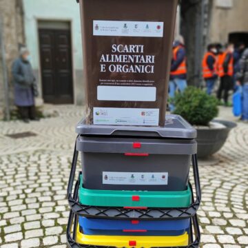 Minerva Ambiente: parte la distribuzione dei kit per la raccolta differenziata a Carpineto romano